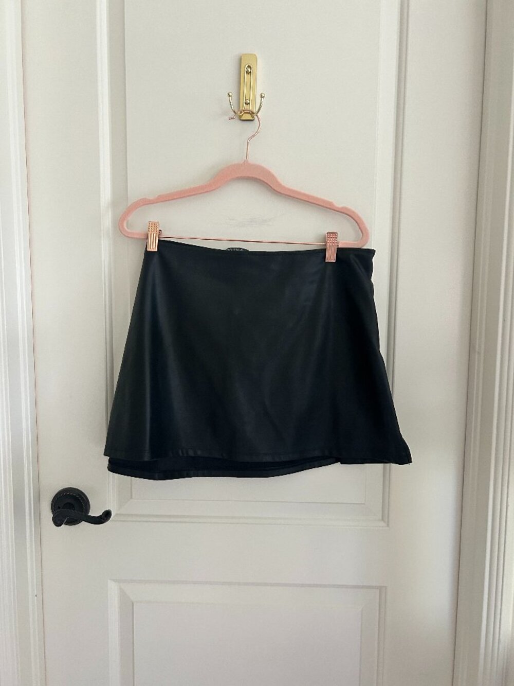 Leather skirt
